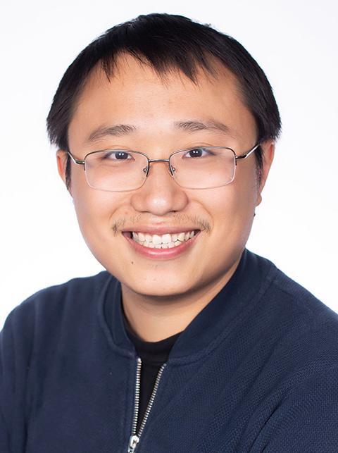 headshot of xiaolong